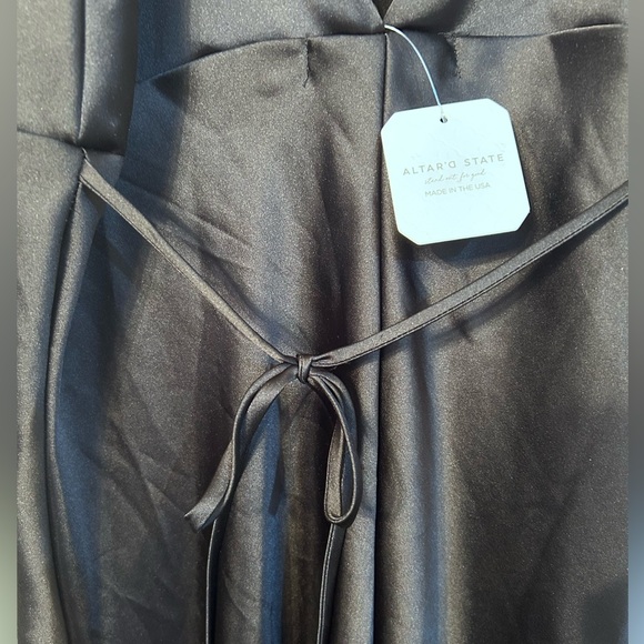 NWT Altar’d State Andie satin midi dress, size XXXL - Picture 8 of 13